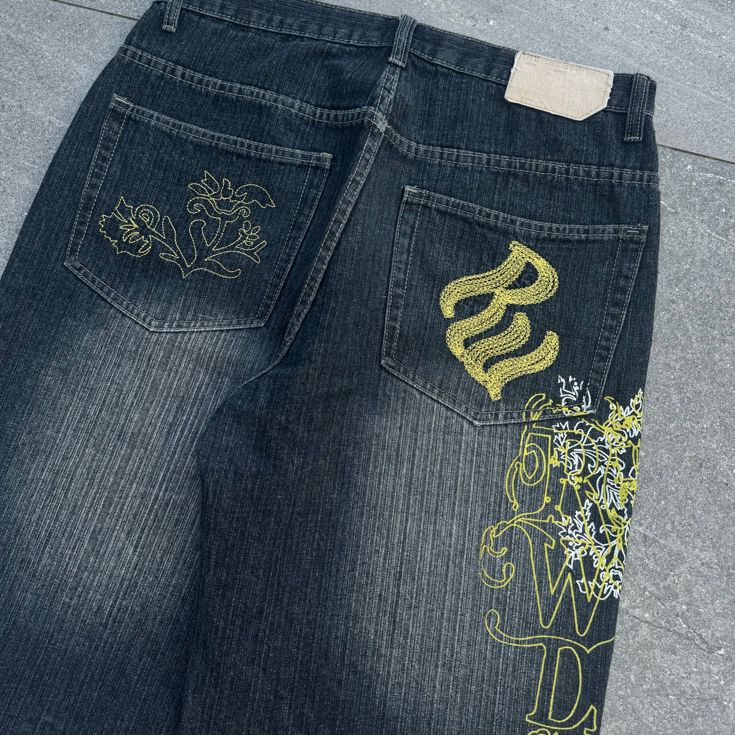 rocawear jorts - 34x14.5”