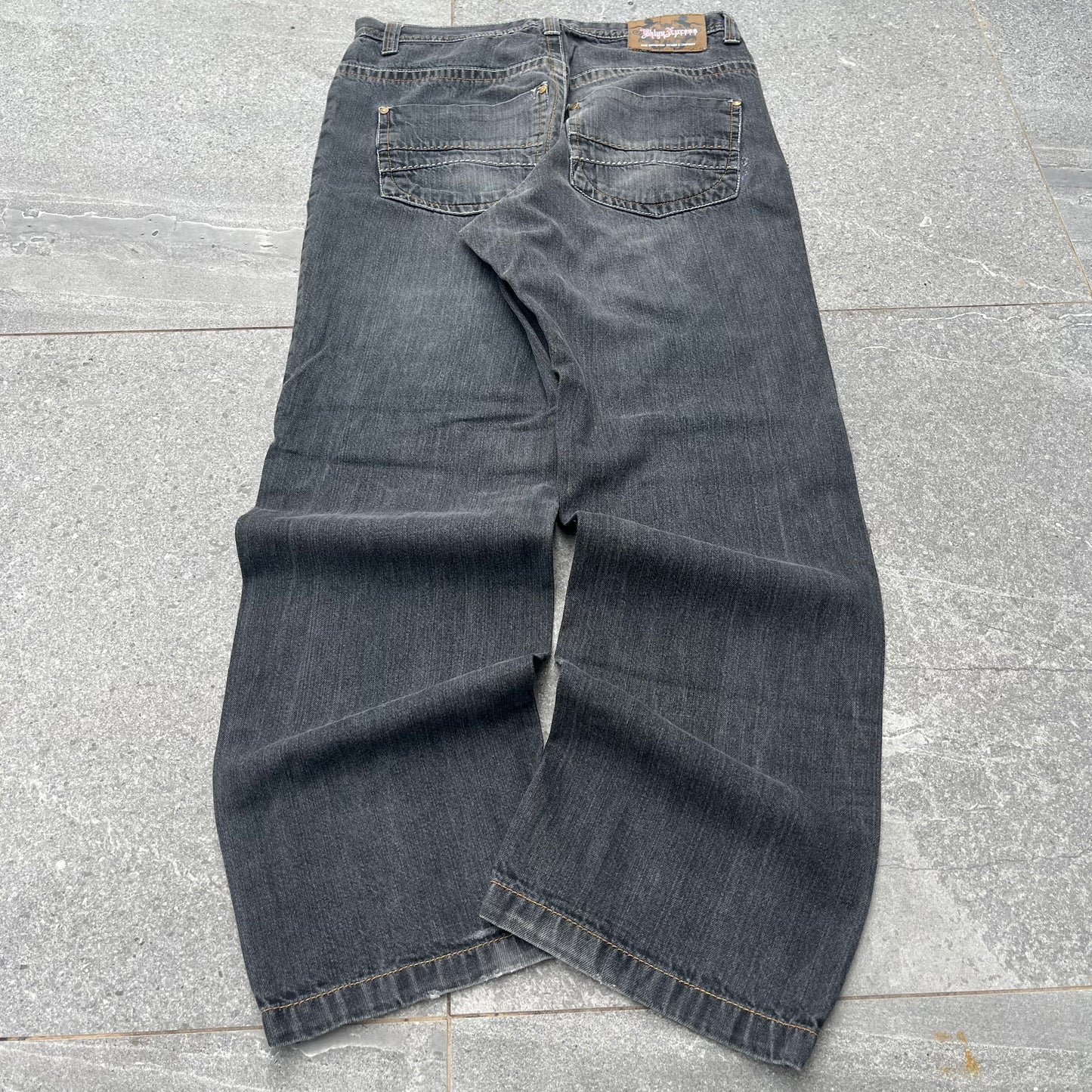 brooklyn xpress straights - 33x32”