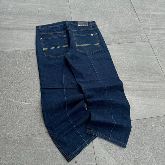 FITS SO GOOD deep wash southpoles - 40x31”