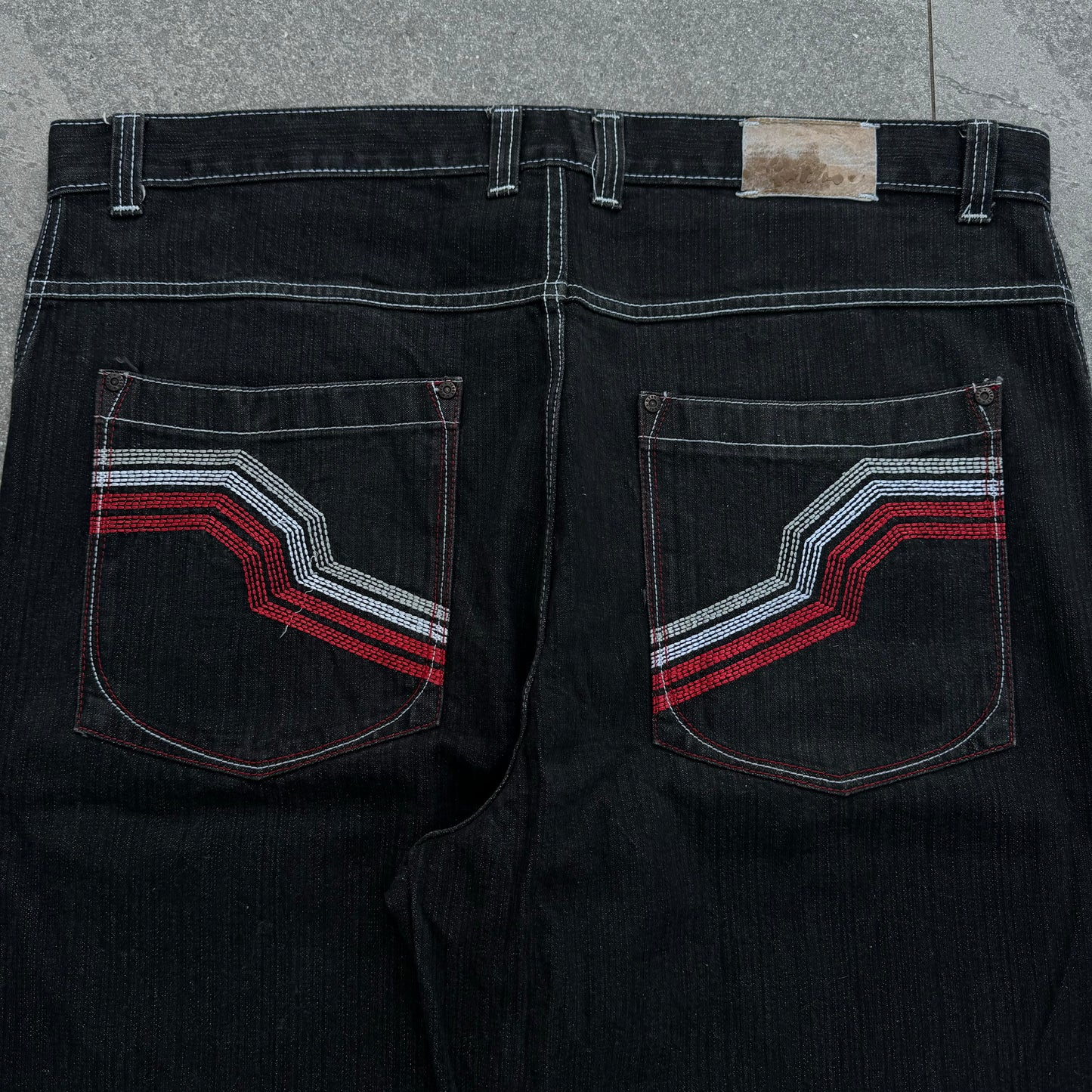 FAT dtek jeans - 44x32”
