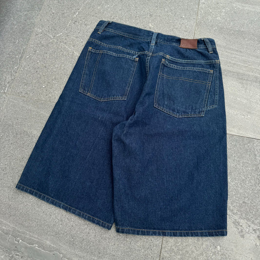 THE FITTT IS SO GOOD sean john jorts - 36x14”