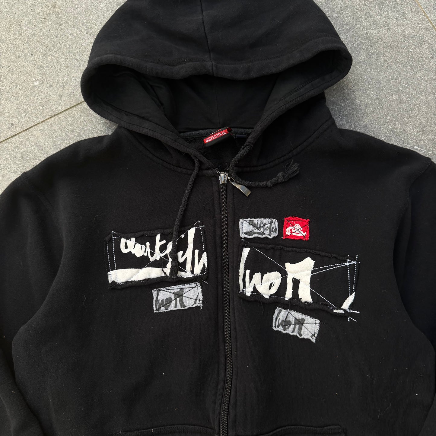 2000s quikky hoodie - S