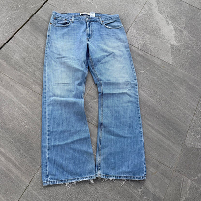 levi’s low bootcuts - 36x33”