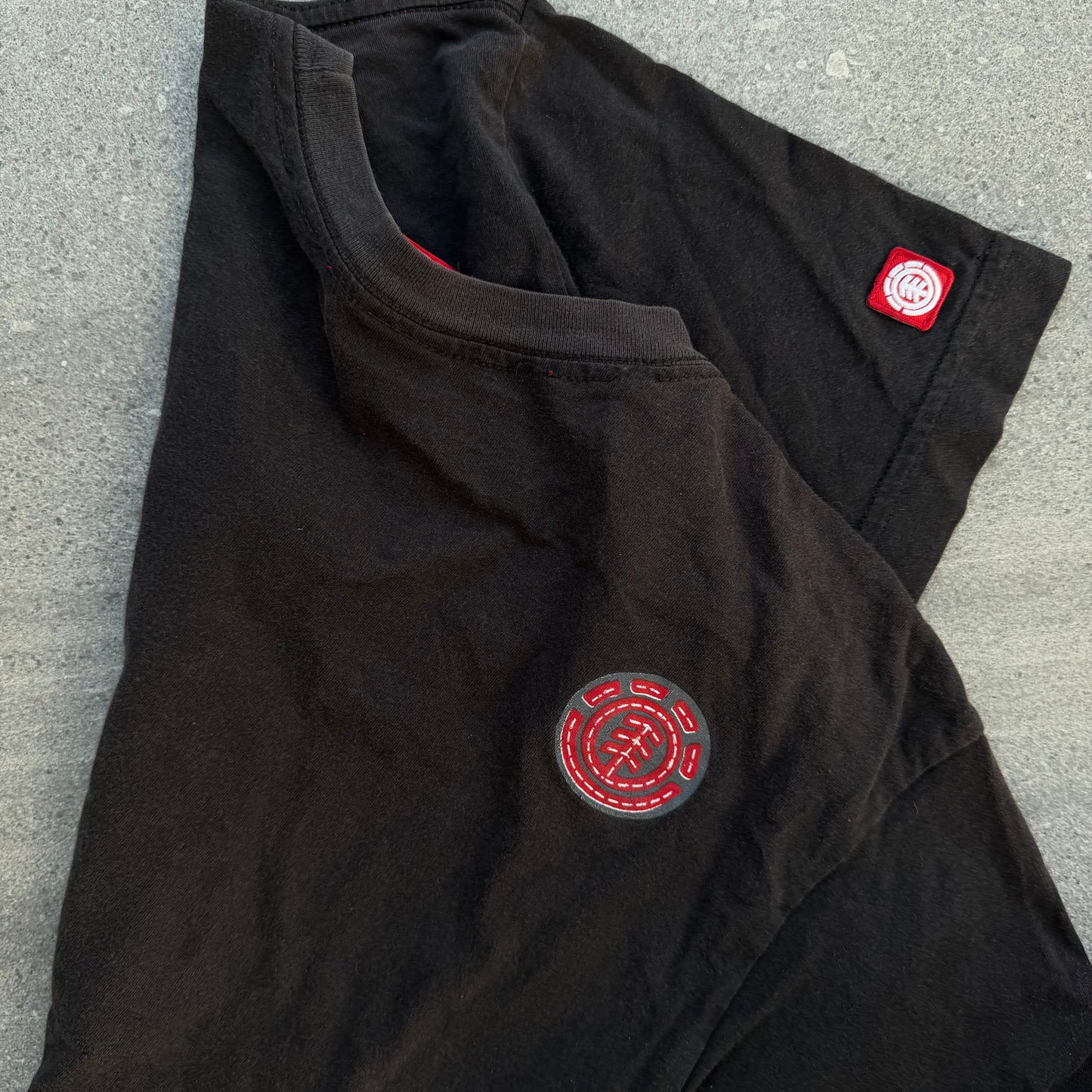 $1 element tee who wants it
