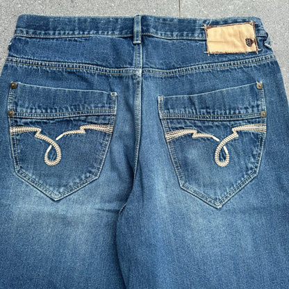 ecko jorts - 35”