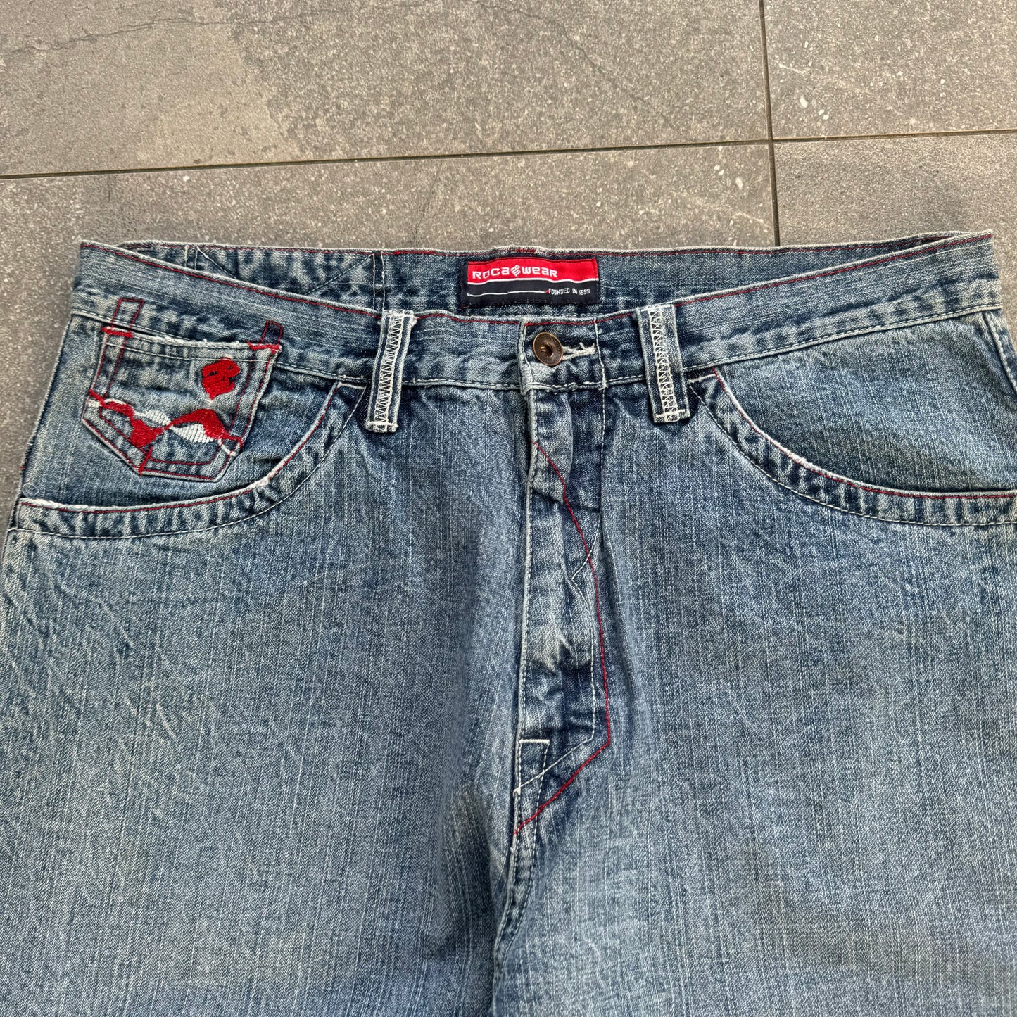 tidy rocawear - 36x33”