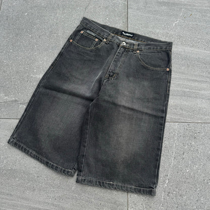 10/10 buckyrace jorts - 33x14”