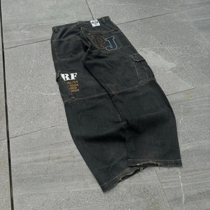 pjs surf cargos - 30x30”