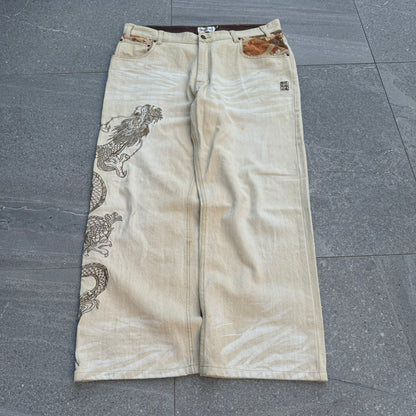 beige karakuri grails - 38x29”