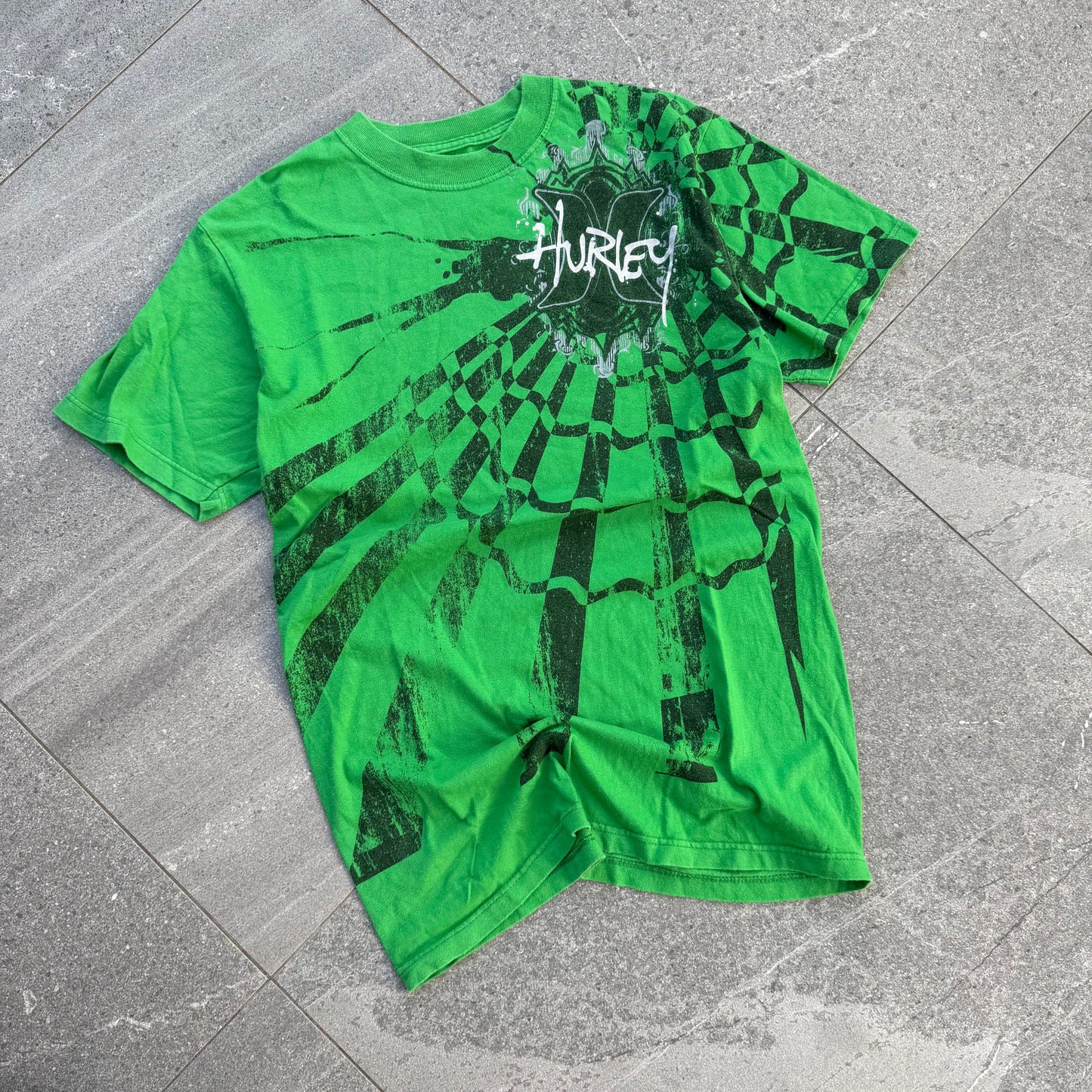 awesome hurley tee - S