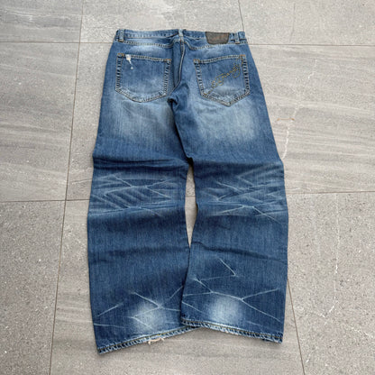 10/10 ed hardy bootcuts (i promise these r worth it) - 38x31”