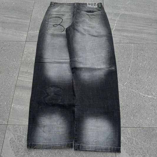 FUCK THWSE ARE HARD lot29 jeans - 36x33”