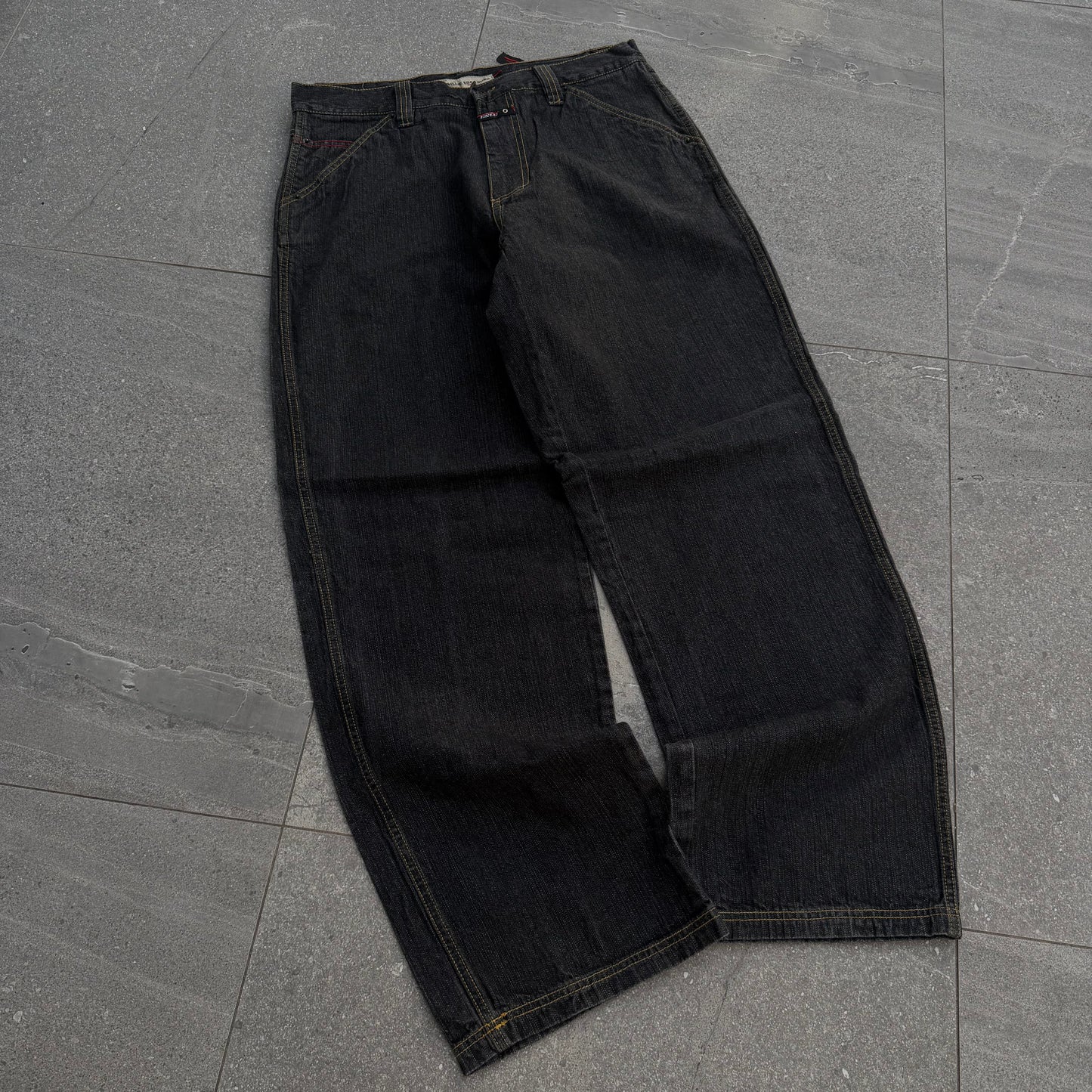 esco jeans - 34x33”