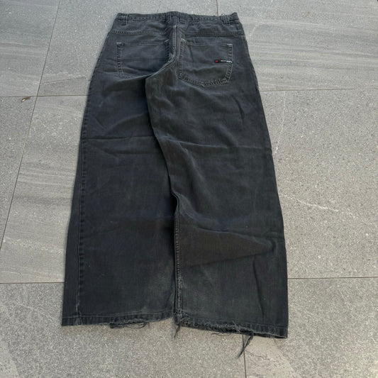 southpoles - 36x32”