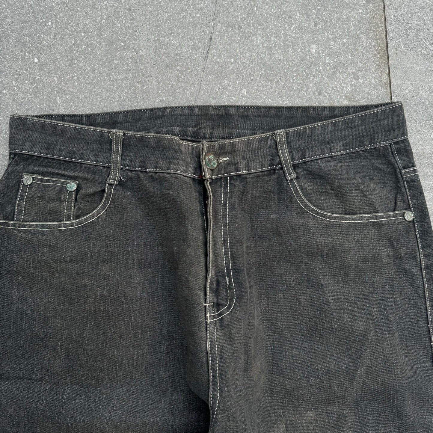 japanese style back hits - 36x32”