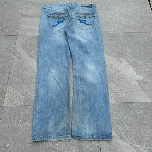 rocawear bootcuts - 40x34”