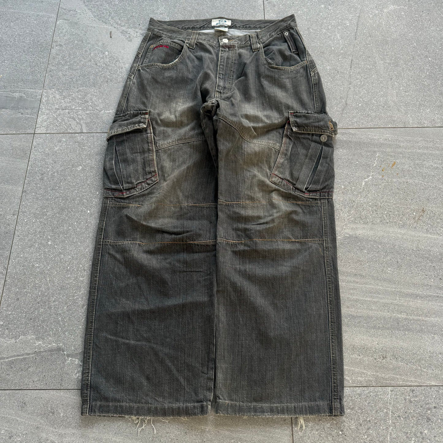 piko back hits - 34x30”