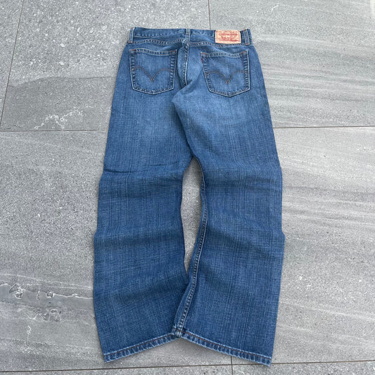 possibly the cleanest 527 levi low bootcuts in existence - 28x30”