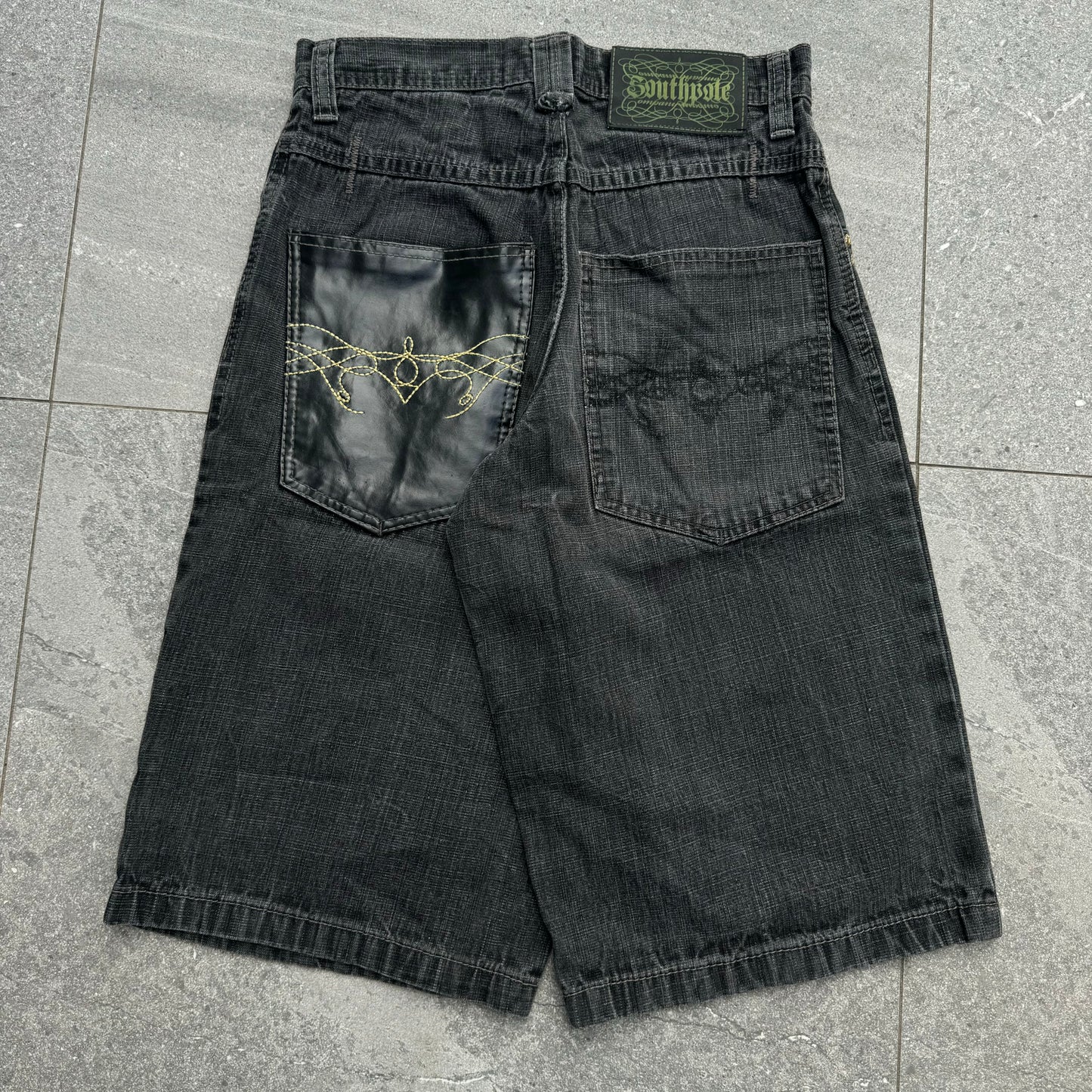 peak southpole jorts - 29x15”