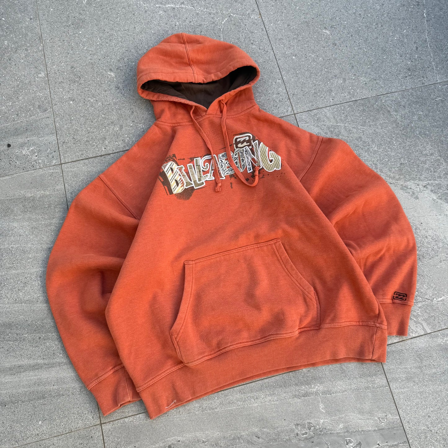 colours on this are nuts. also it fits so fucking good - XL