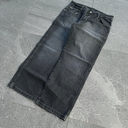 southpole jeans - 38x32”