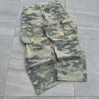 phaaaaat canyon river camo pants - 36x32”