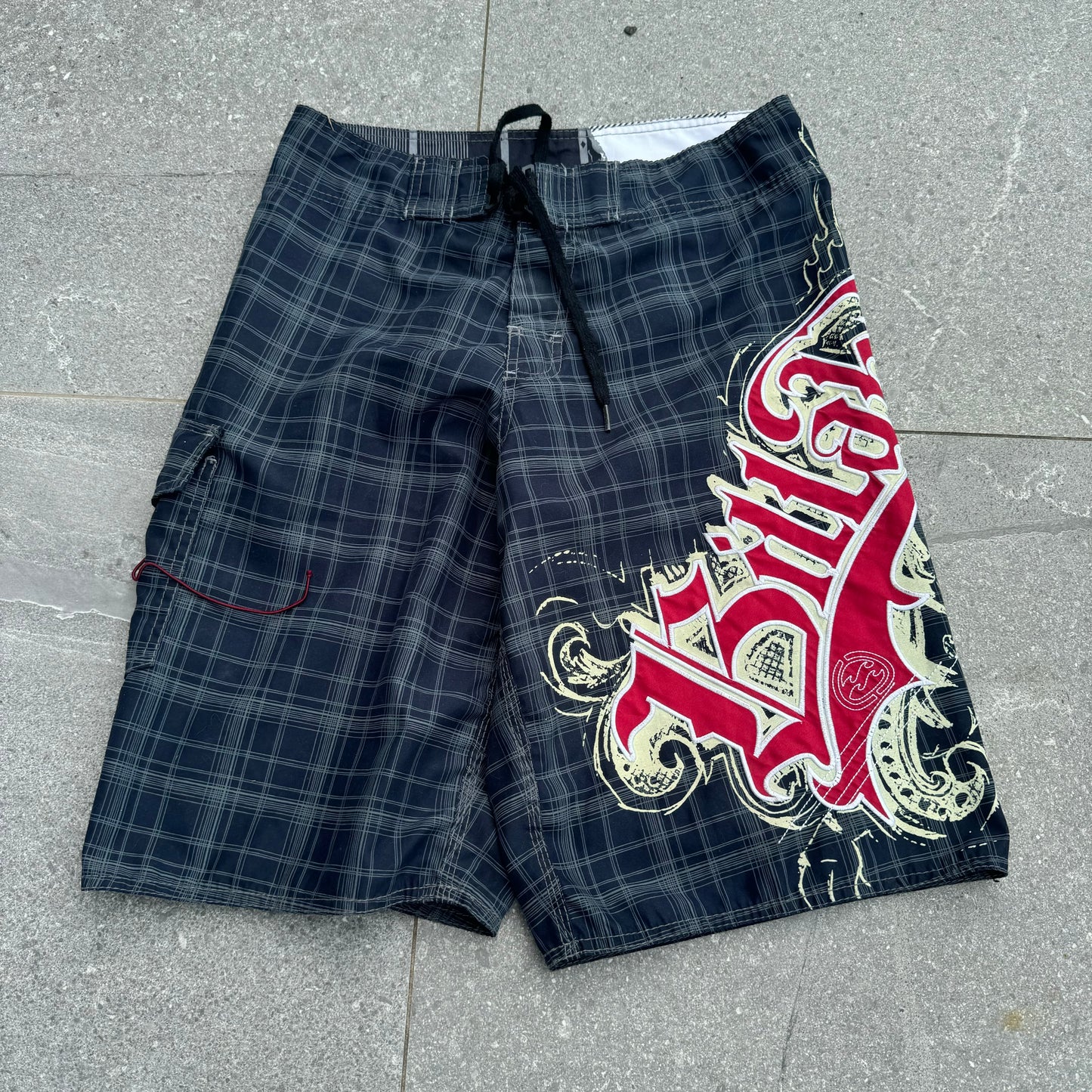 billabong boardies - 32”