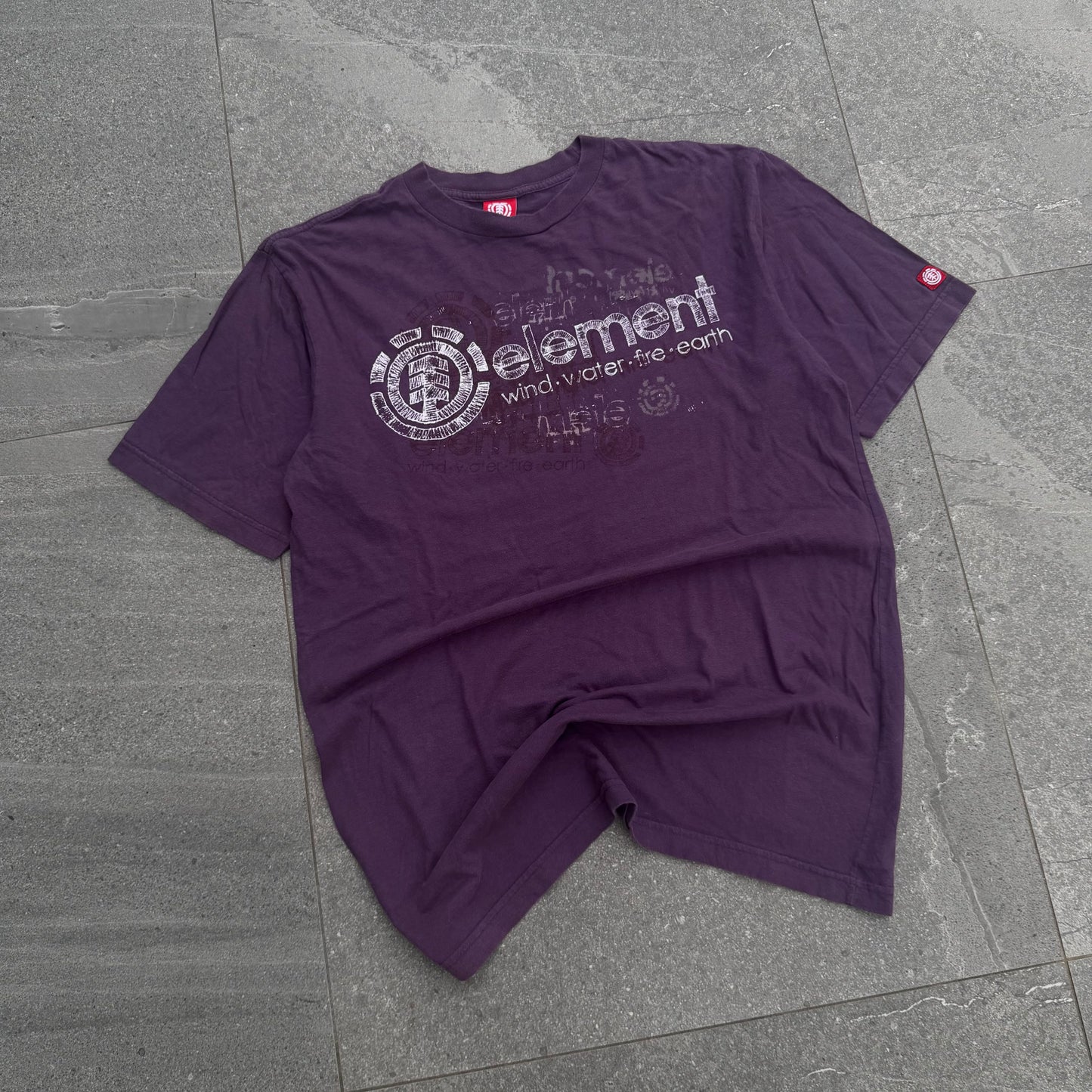 lean 🍇 element tee - XL