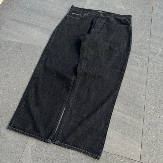 beautiful ecko jeans - 40x33”