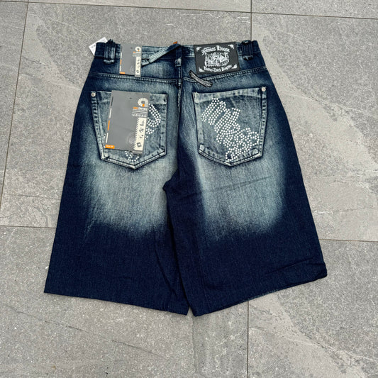 *DEADSTOCK* 2000s akademiks jorts - 34x13.5”