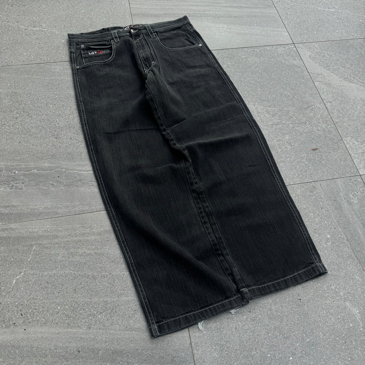 grail lot29s (literally southpole) - 36x32”