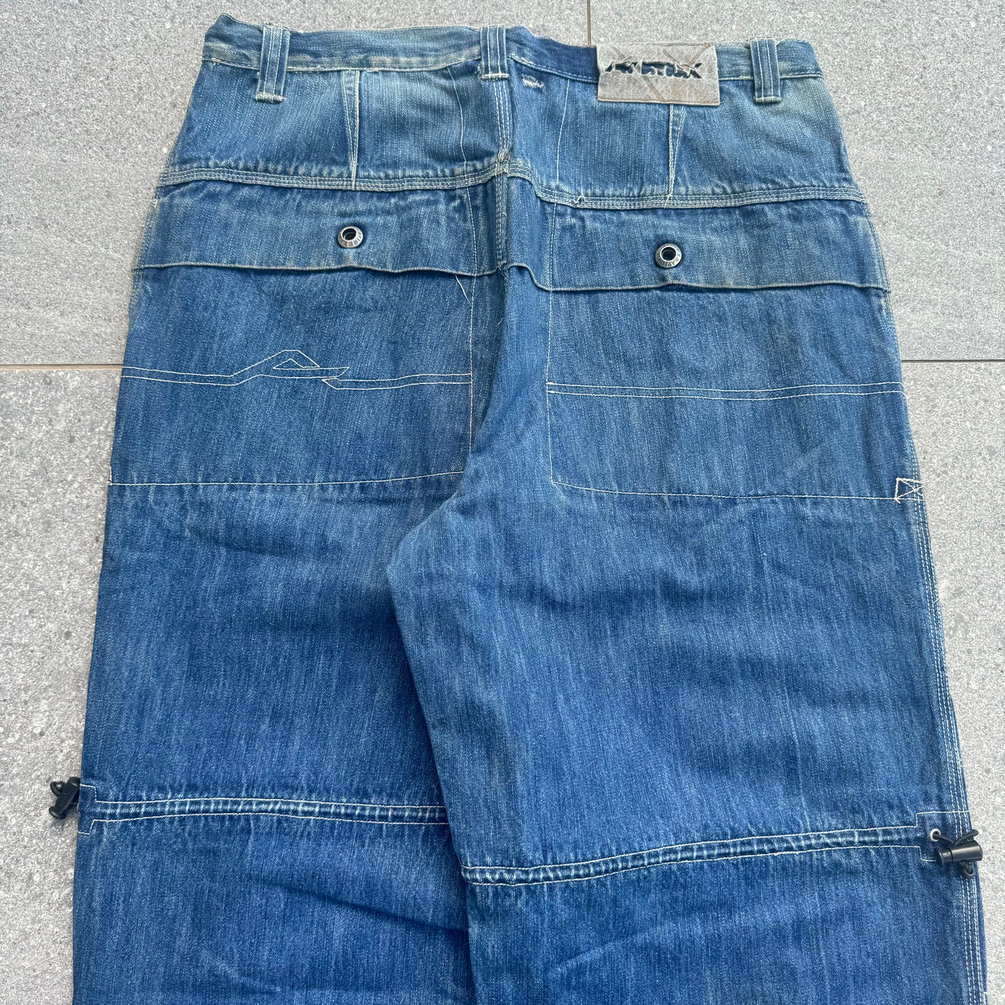 FAT ASS PAIR IDK WHAT BRAND SO HARD THO 34x31” nvm the brand is avirex