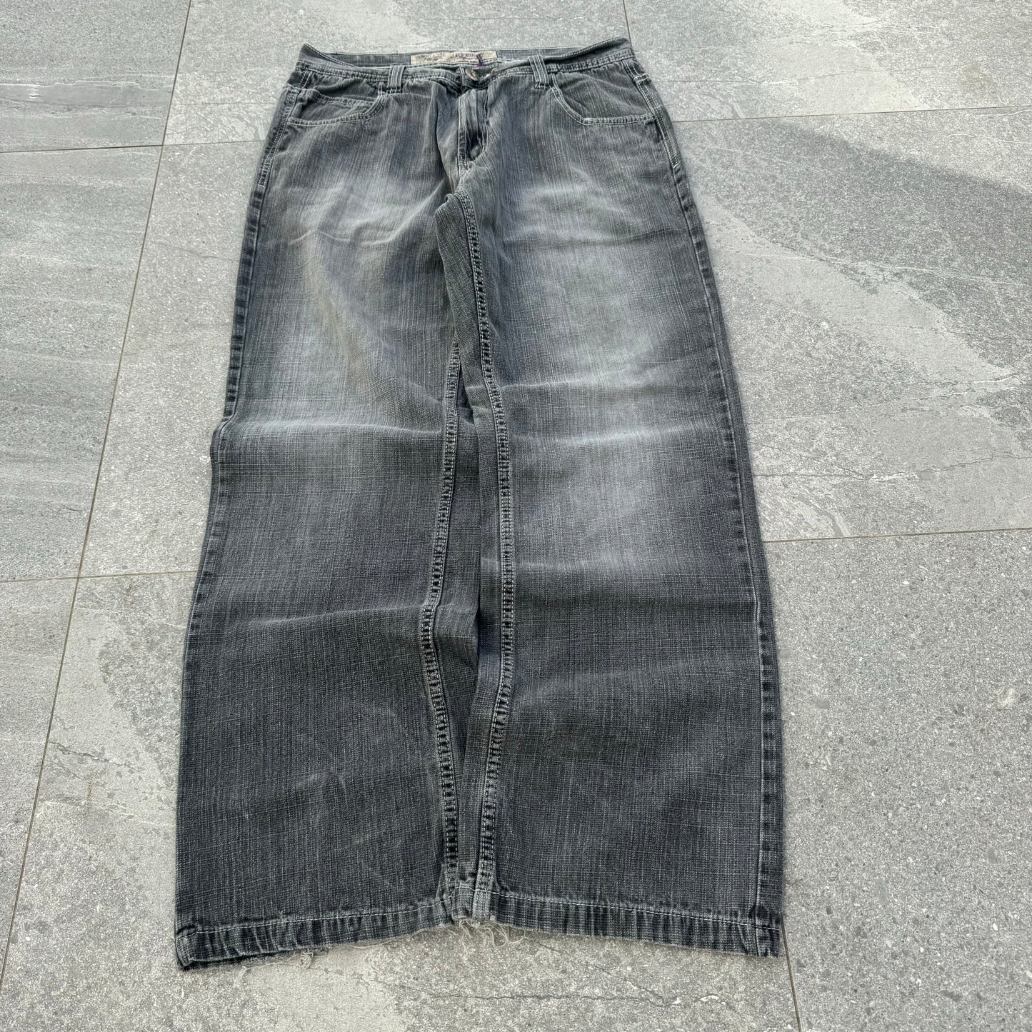 pj mark faded jawns - 34x33”