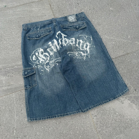 greatest pair of billabong jorts ever - 36x14”