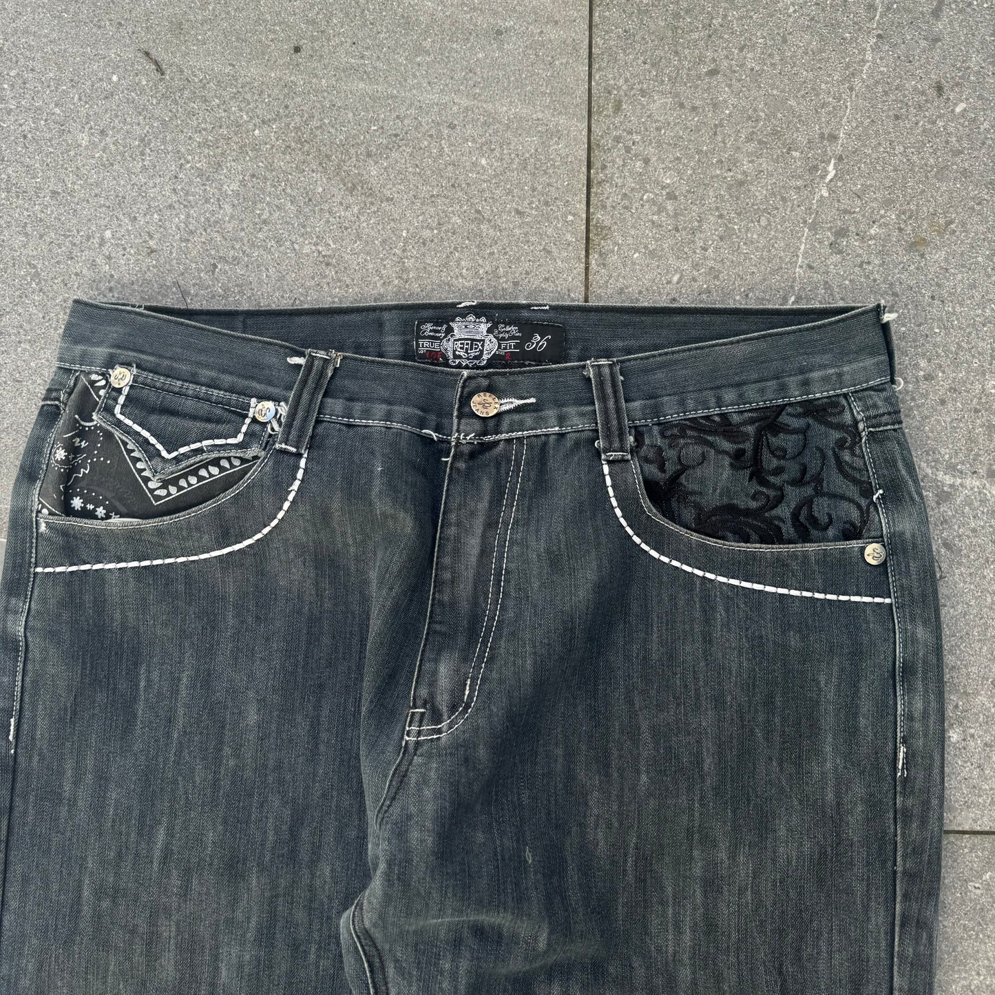 goaaaated reflex tribals - 36x32”