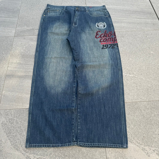 fat ecko side hits - 40x33”