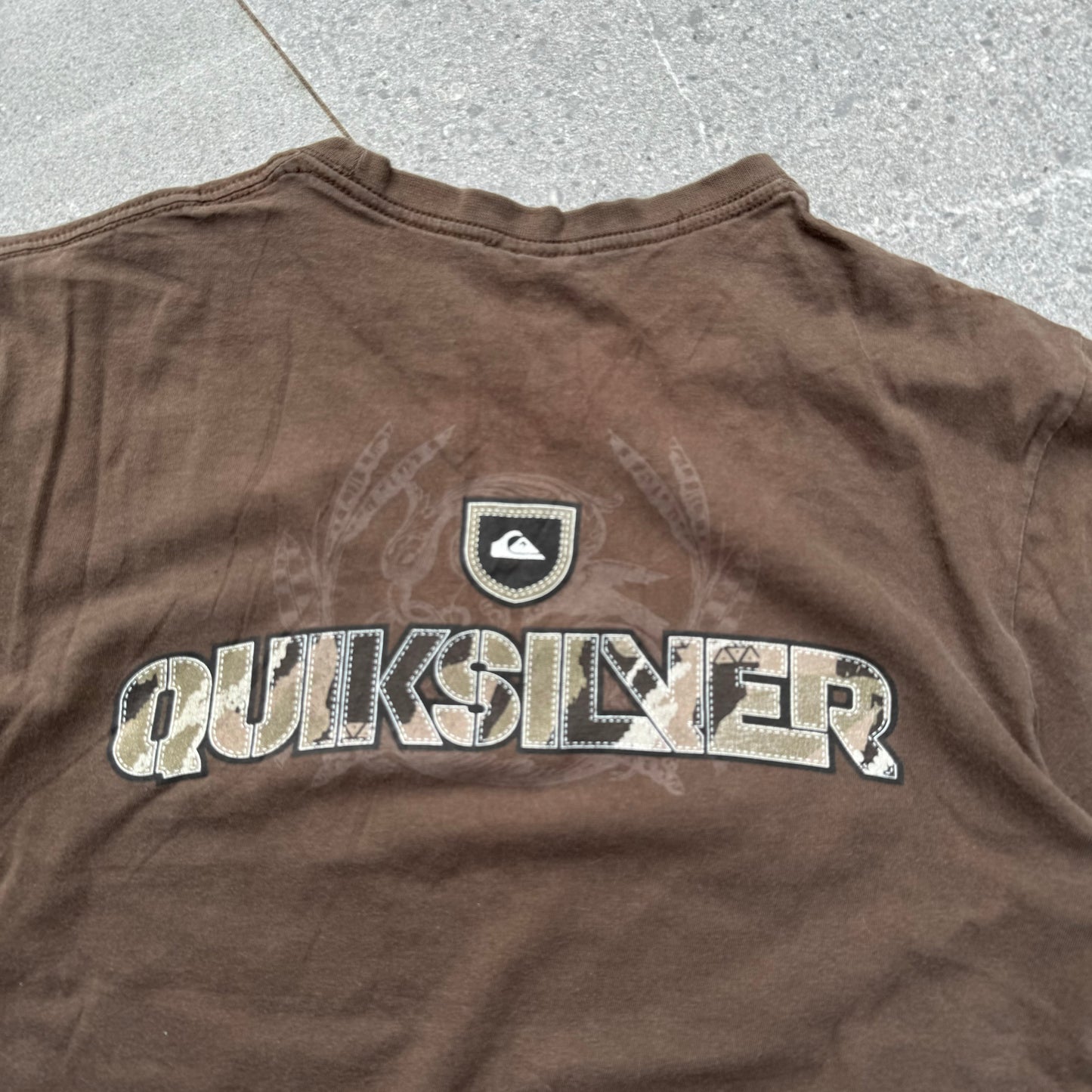 quiksilver tee - M