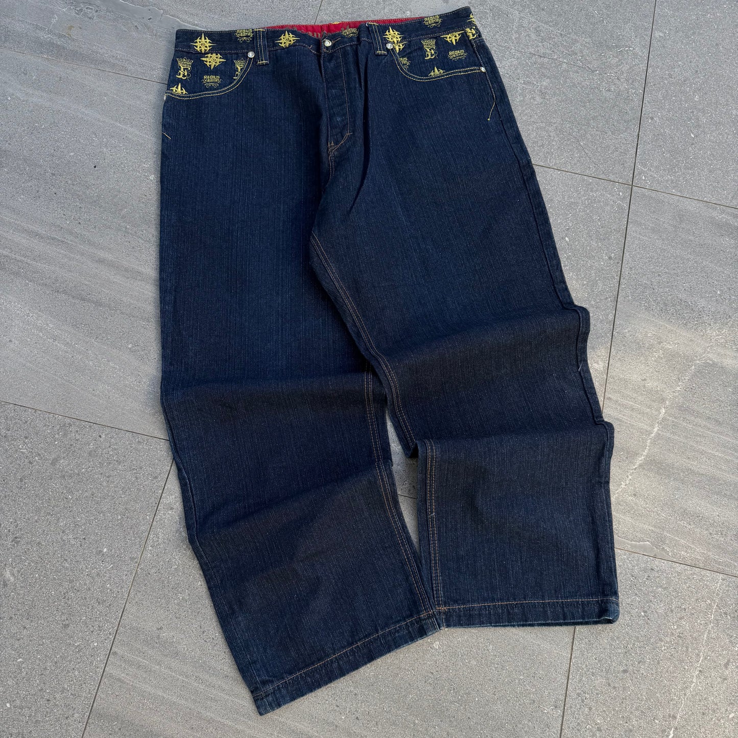 crown holder embroidered jeans - 42x32”