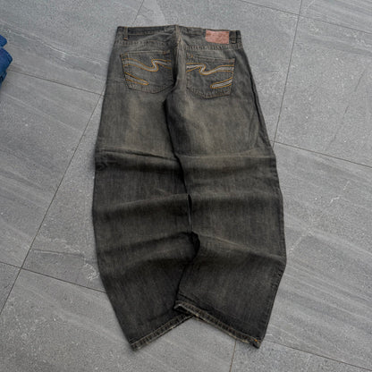 the GREATEST mecca jeans. 36x32”