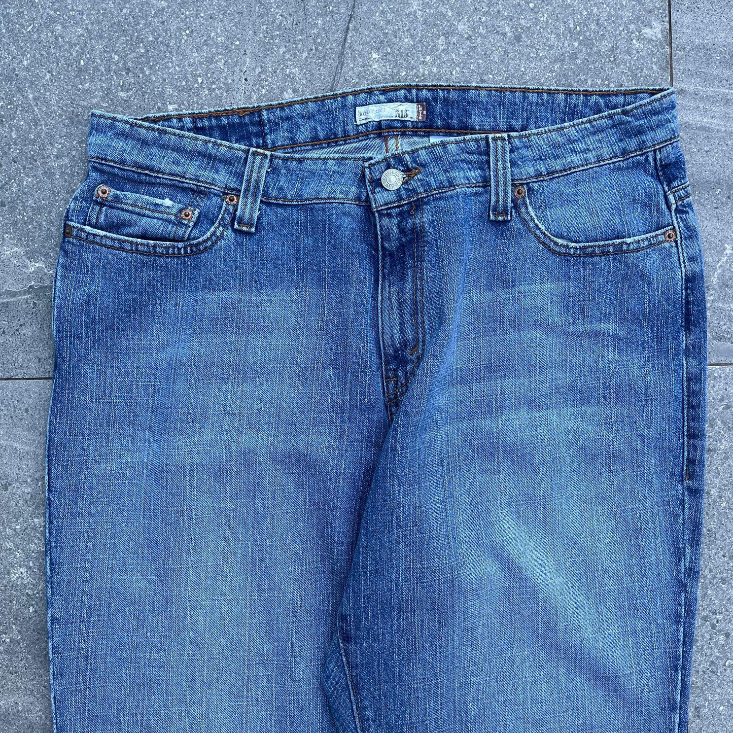 beauuuutiful levi 515 bootcuts - 36x32”