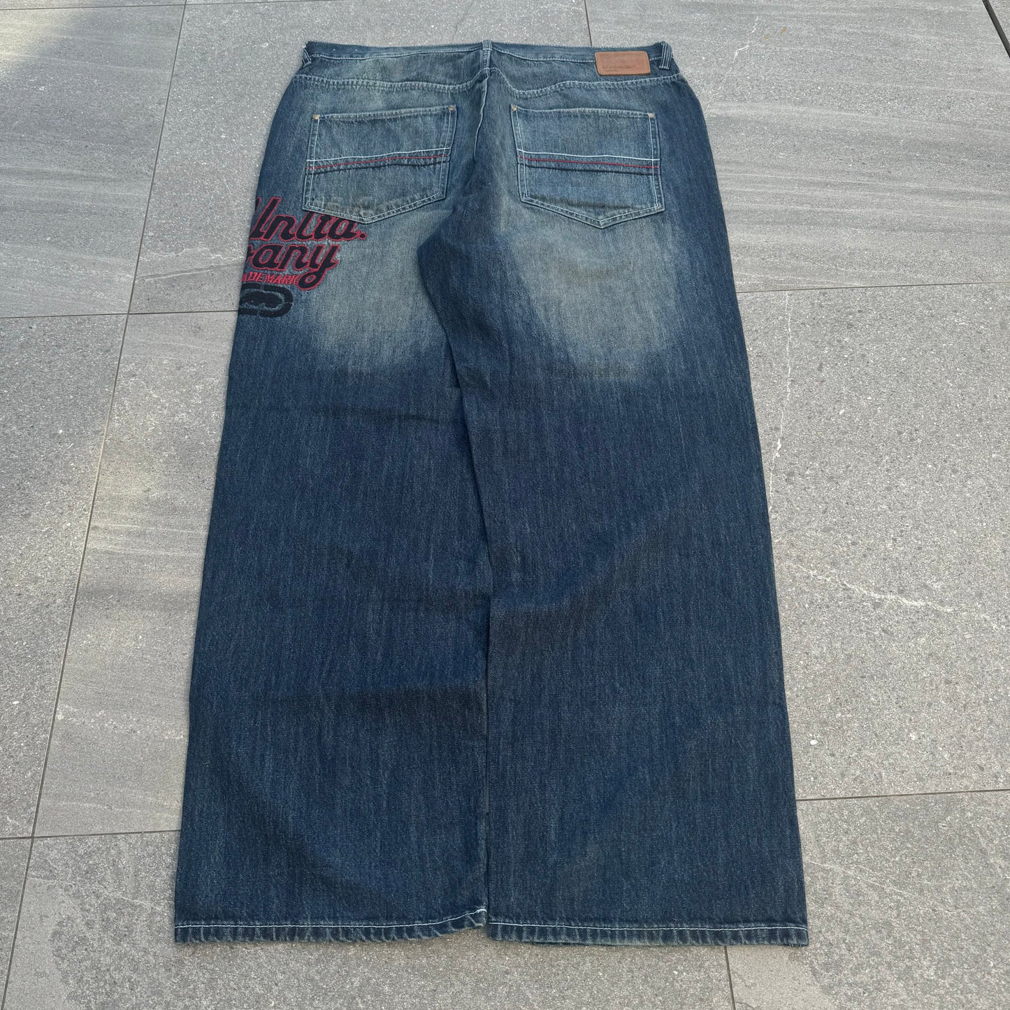 fat ecko side hits - 40x33”