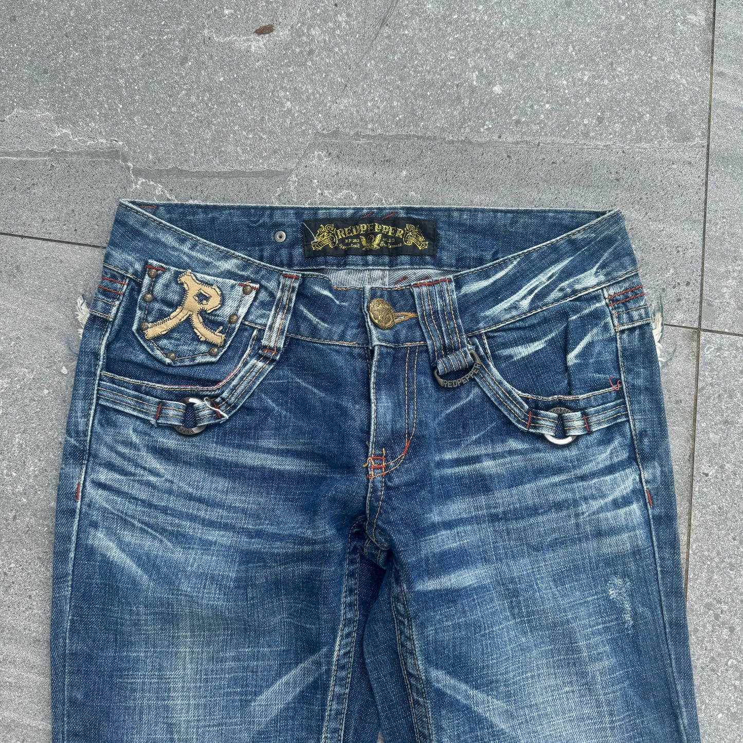 redpepper lowrise bootcuts - 30x33”