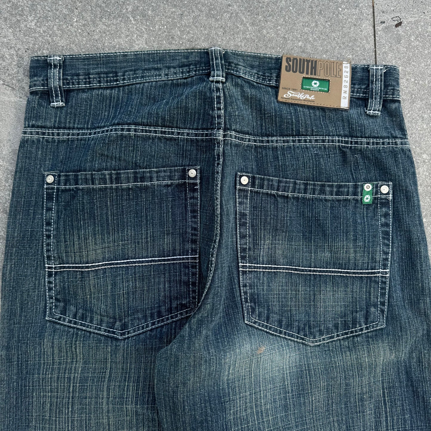 these are becoming impossible to source - 36x32”