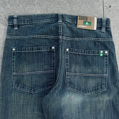 these are becoming impossible to source - 36x32”