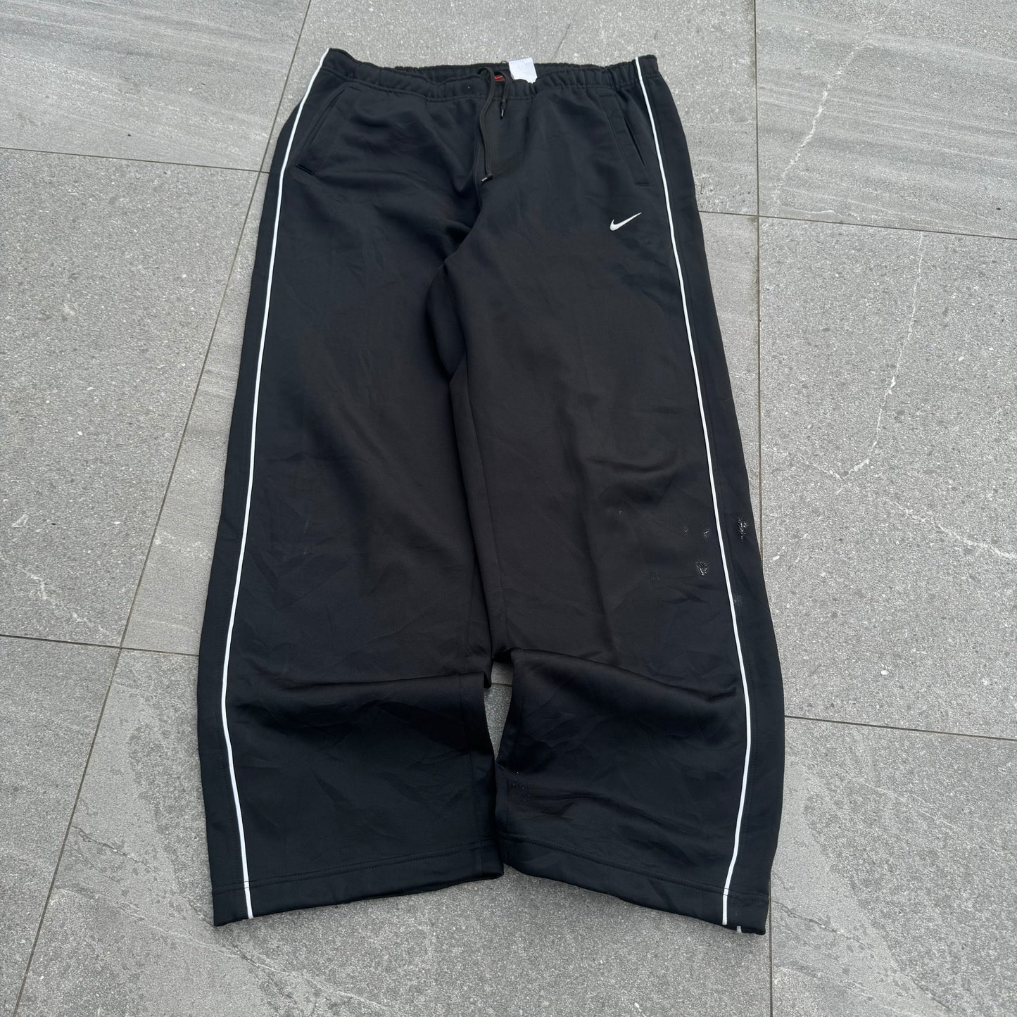 nike trackies - XL