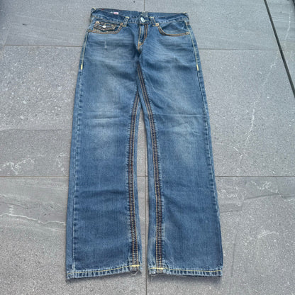 brown thread trueys !!!! 36x33”