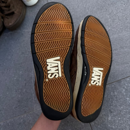 vans kruegers - US 13