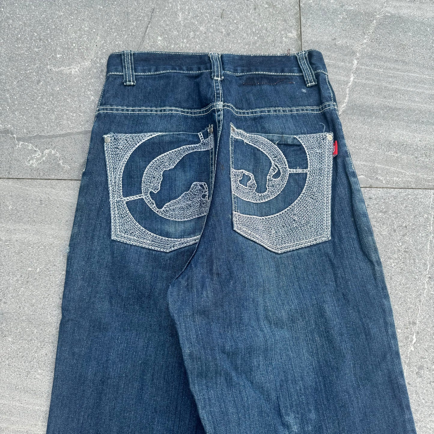 ecko back hits - 27x31”