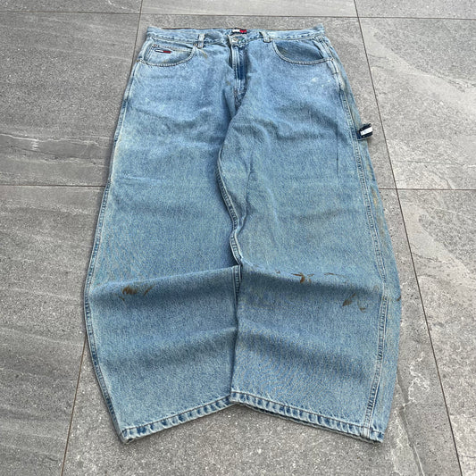 fatttt tommy hilfigers - 36x30”