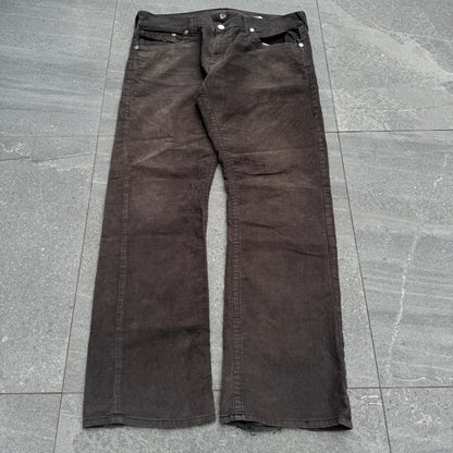 corduroy 🤠 truey bootcuts - 40x33”